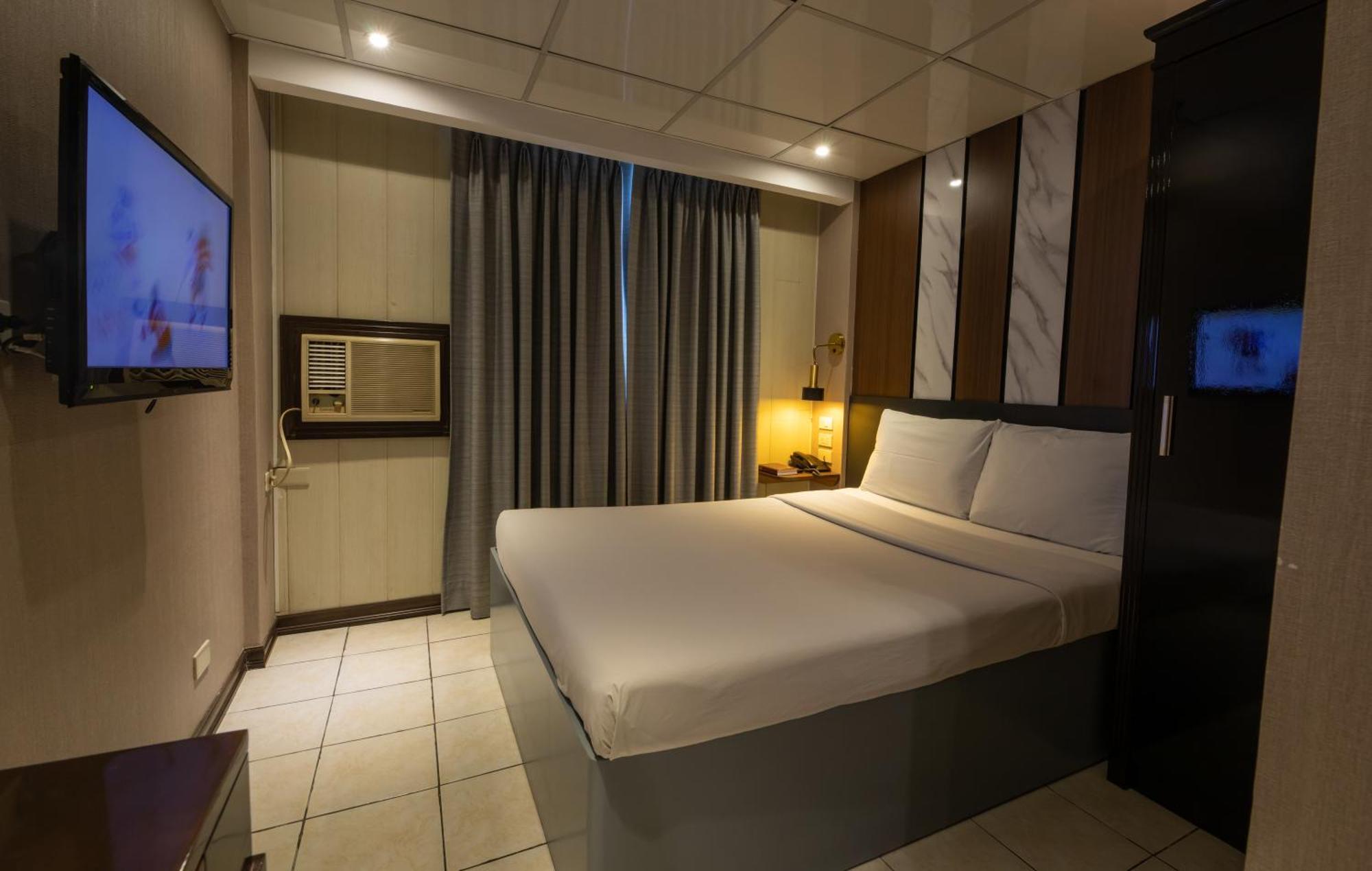Star Plaza Hotel Dagupan City Экстерьер фото