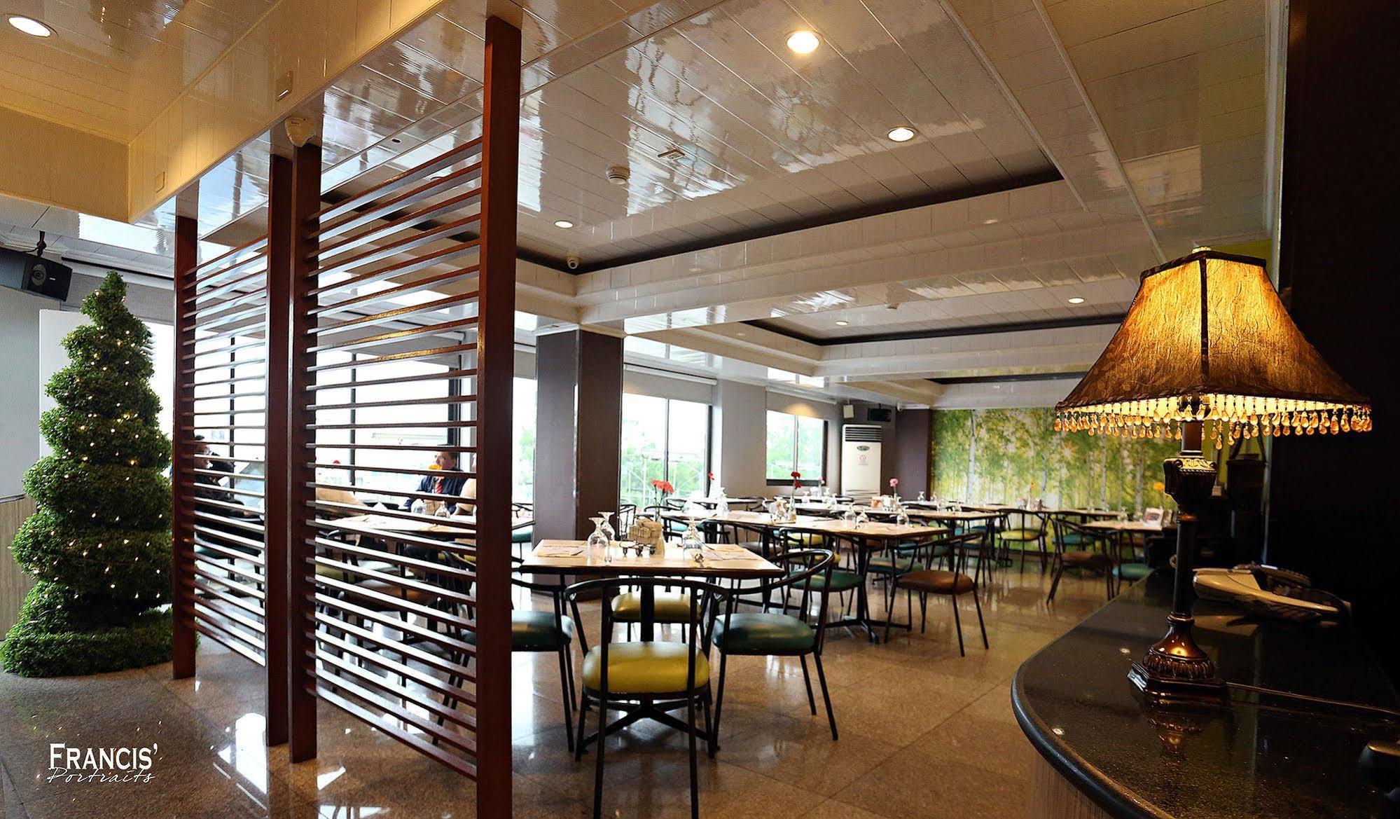 Star Plaza Hotel Dagupan City Экстерьер фото